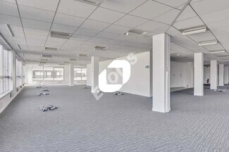 More details for Office, Retail to Rent