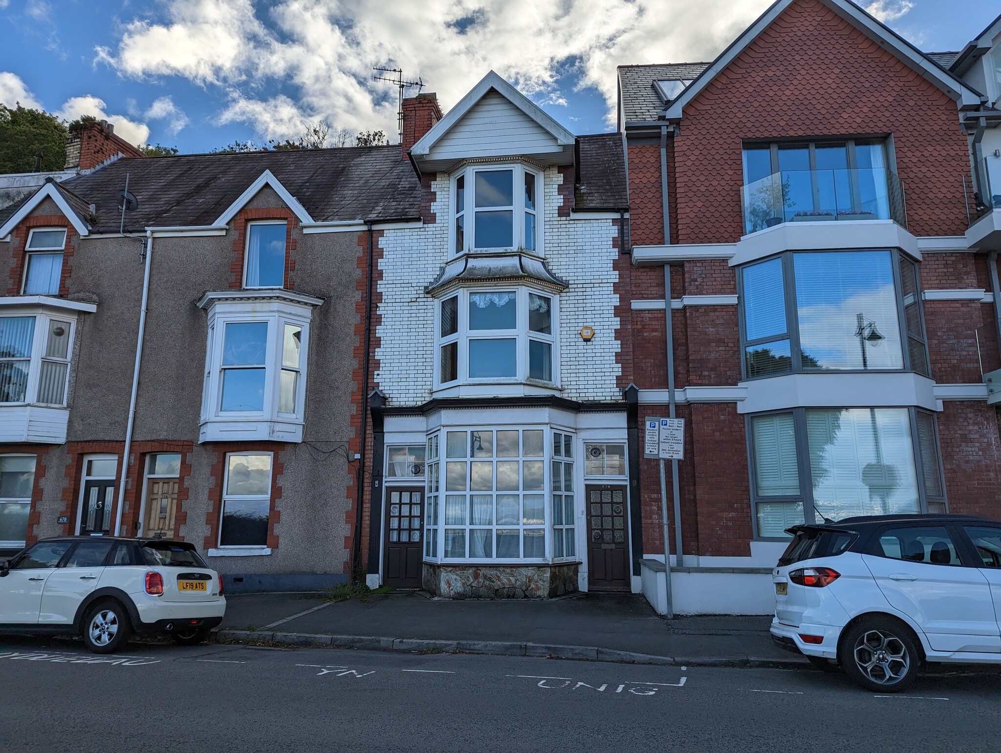 674 Mumbles Rd, Swansea for sale Primary Photo- Image 1 of 2