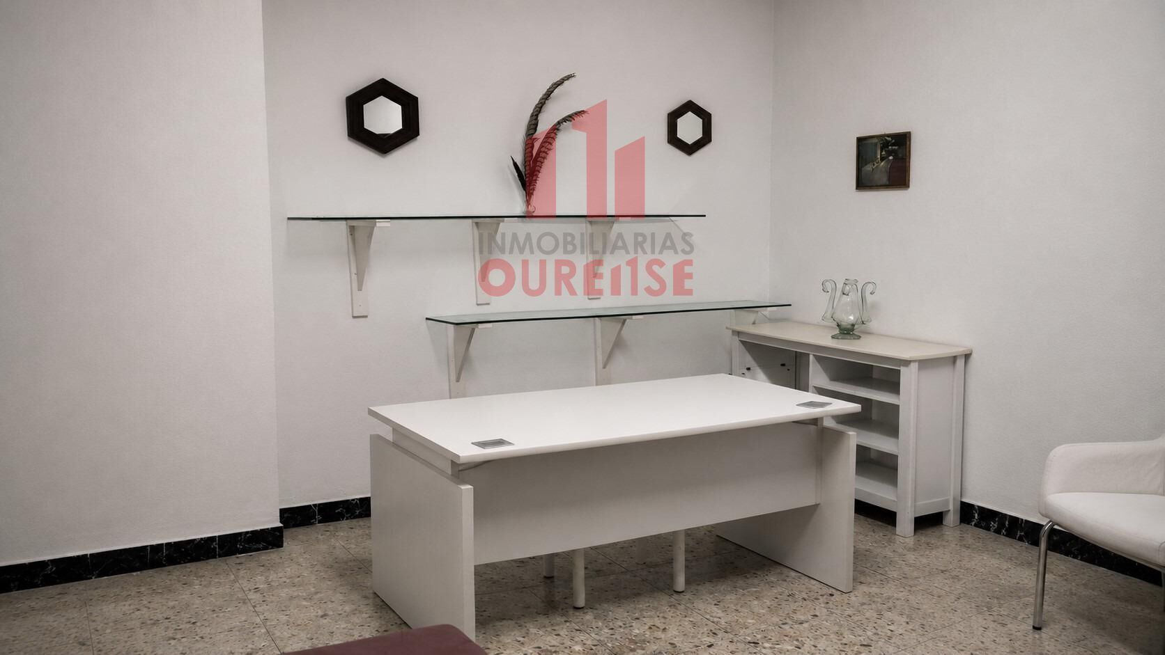 Retail in Ourense, Orense to rent Interior Photo- Image 1 of 5