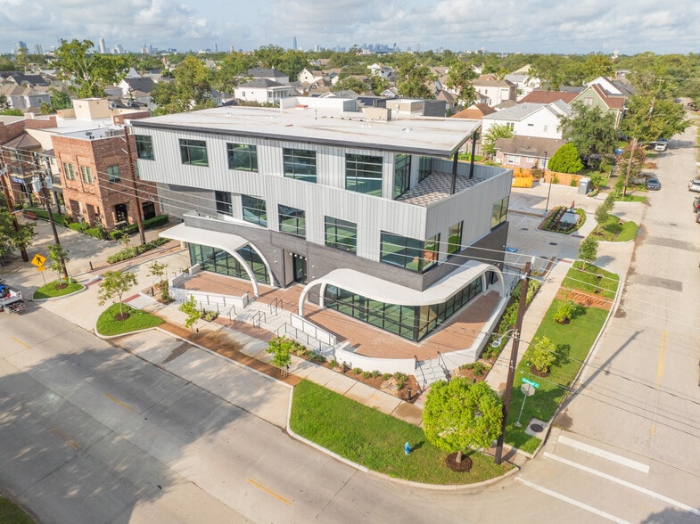 1023 Studewood St, Houston, TX to rent - Building Photo - Image 3 of 22