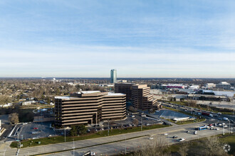 17 W 110 22nd St, Oakbrook Terrace, IL - aerial  map view - Image1