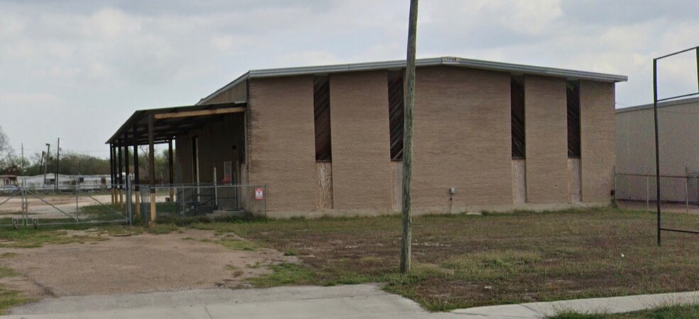 818 Navigation Blvd, Corpus Christi, TX for rent - Building Photo - Image 1 of 1