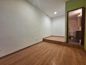 Retail in Barberà del Vallès, Barcelona to rent Interior Photo- Image 2 of 5