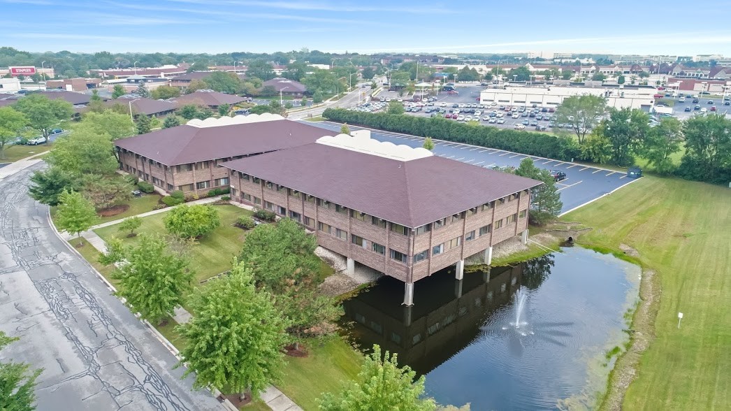 1300 Iroquois Dr, Naperville, IL for rent Building Photo- Image 1 of 8