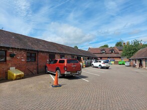 Harlescott Ln, Shrewsbury to rent Building Photo- Image 2 of 3