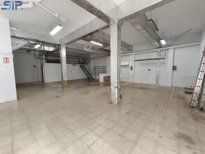 Retail in Vilafranca del Penedès, Barcelona to rent Interior Photo- Image 2 of 14