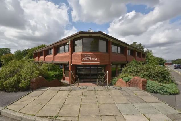 London Rd S, Macclesfield for sale - Primary Photo - Image 1 of 1