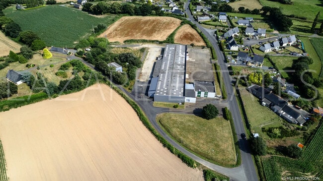 Vente Entrepôt 2 161 m²
