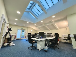 Park Ave, Silsoe to rent Interior Photo- Image 1 of 2