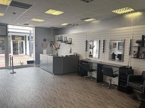 Coble Dene, North Shields to rent Interior Photo- Image 1 of 3