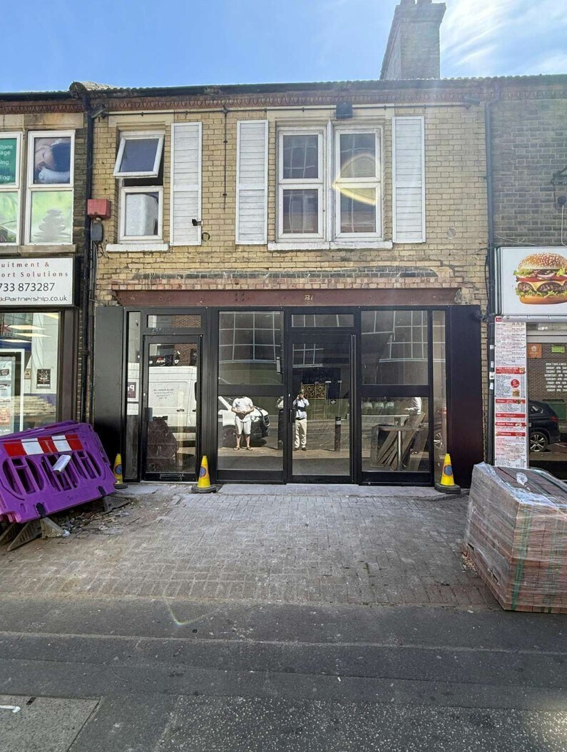 31 Broadway, Peterborough to rent Building Photo- Image 1 of 3