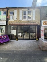 31 Broadway, Peterborough to rent Building Photo- Image 1 of 3
