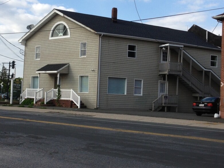 101 Main St, Port Jefferson, NY for rent - Building Photo - Image 1 of 3