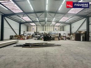 12 Allée Des Informaticiens, Aix-en-Provence to rent Building Photo- Image 1 of 2