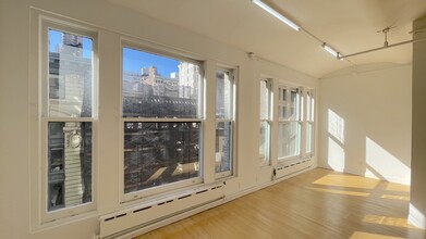 13 E 16th St, New York, NY for rent Interior Photo- Image 1 of 5