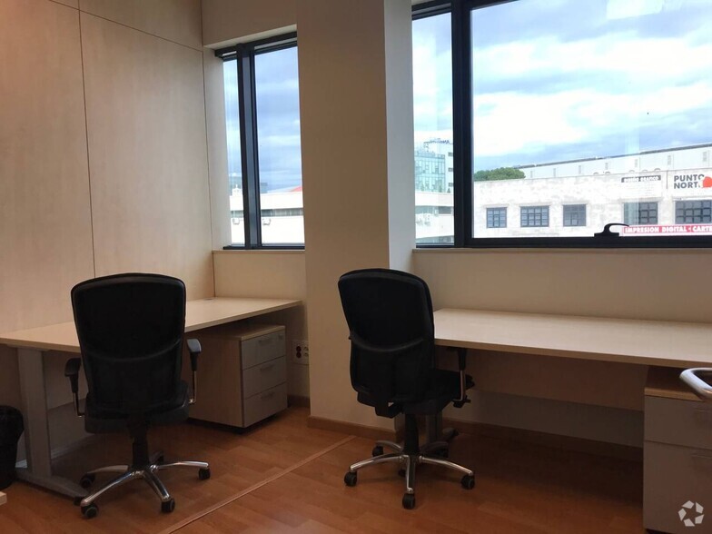 Office in Alcobendas, Madrid for sale - Interior Photo - Image 1 of 1