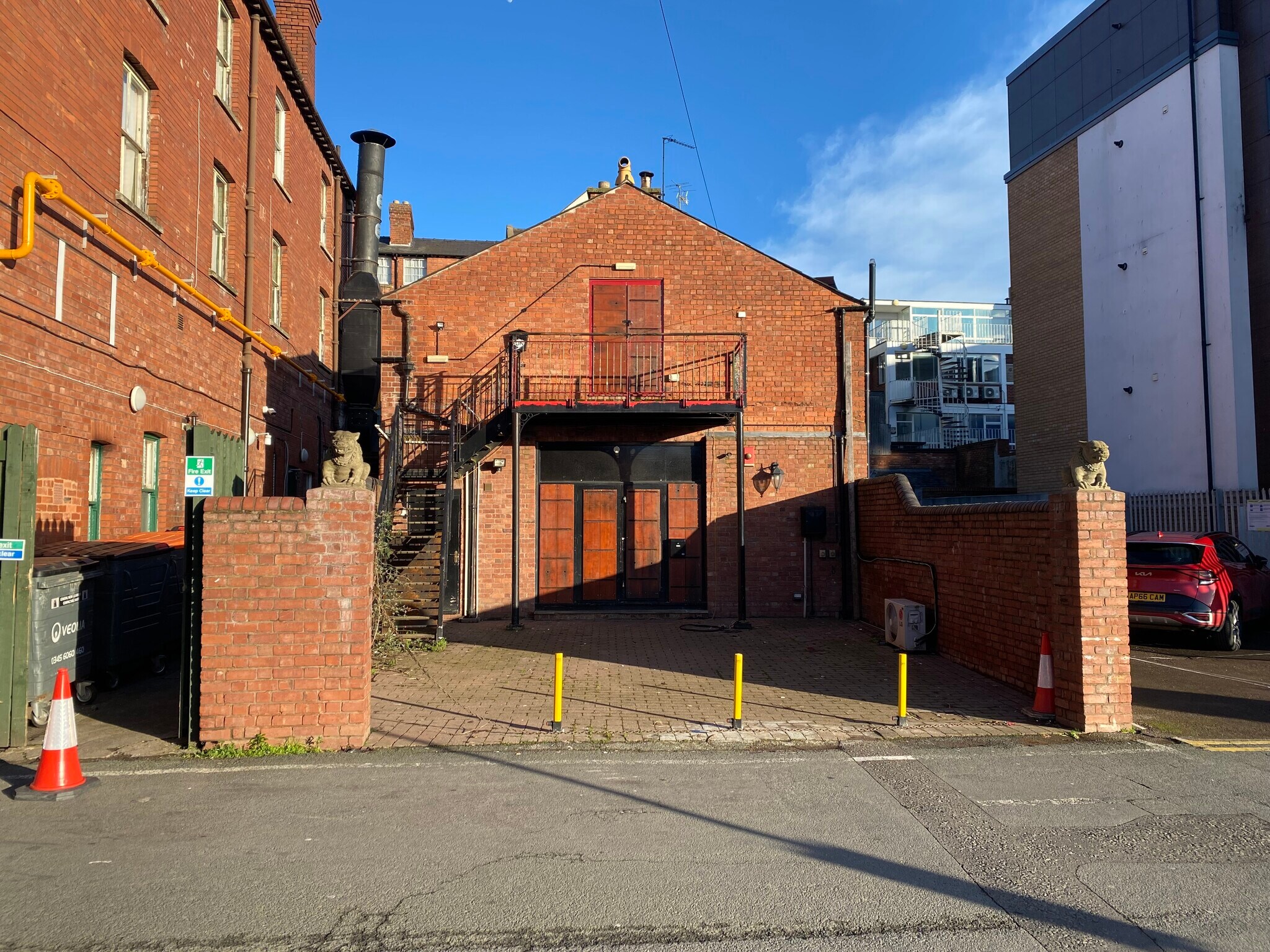 40 Aubrey St, Hereford for sale Primary Photo- Image 1 of 12