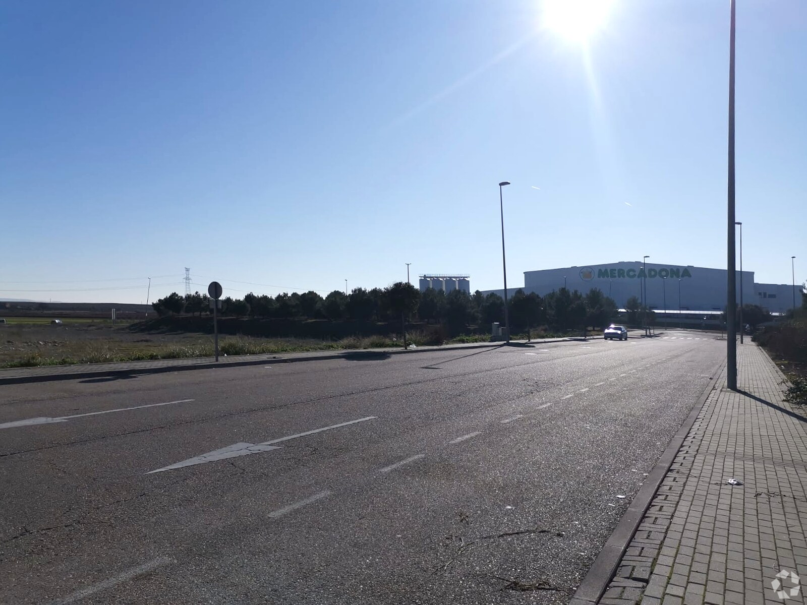 Avenida Nísperos, 2, Ciempozuelos, Madrid to rent Primary Photo- Image 1 of 3