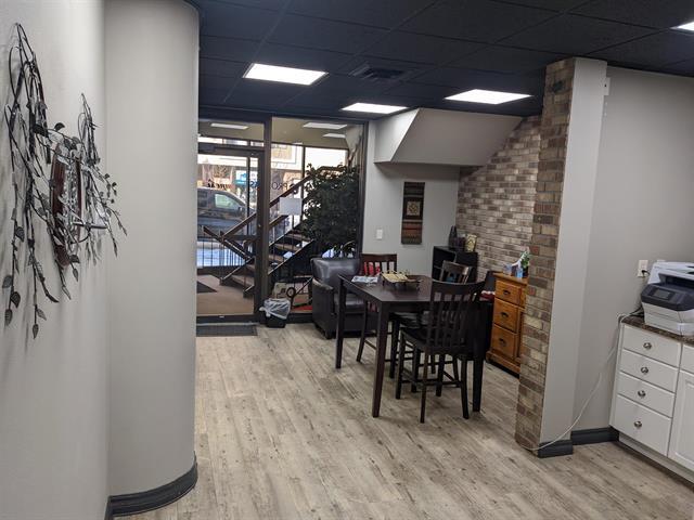 21 Main St S, Minot, ND to rent Interior Photo- Image 1 of 28