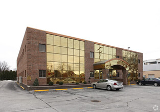 4855 State St, Saginaw, MI for rent Building Photo- Image 1 of 4