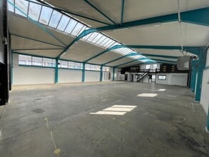 Tribune Dr, Sittingbourne to rent Interior Photo- Image 1 of 4
