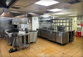 2 Highgate High St, London to rent Interior Photo- Image 1 of 4