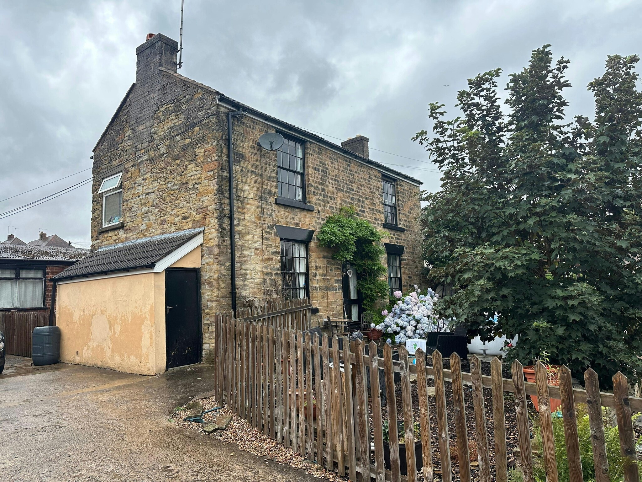 33 Hazlehurst Ln, Chesterfield for sale Building Photo- Image 1 of 5