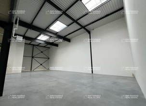 25 Route De Lyon, Saint-Priest to rent Interior Photo- Image 2 of 15