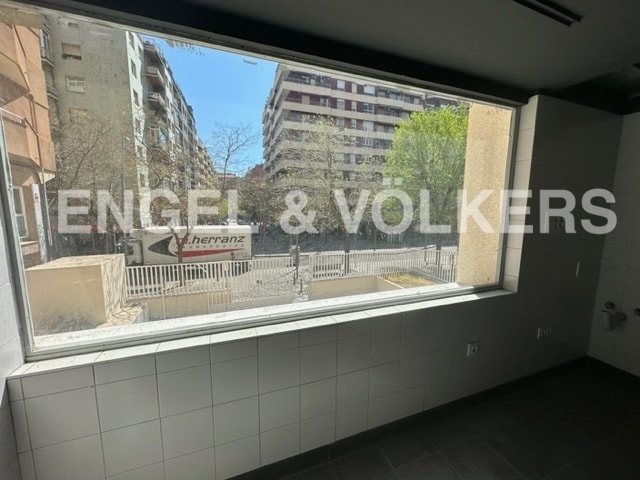 Office in Barcelona, Barcelona to rent Interior Photo- Image 1 of 15