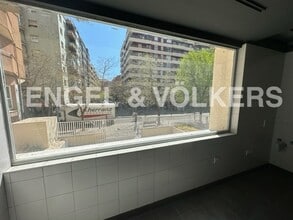 Office in Barcelona, Barcelona to rent Interior Photo- Image 1 of 15