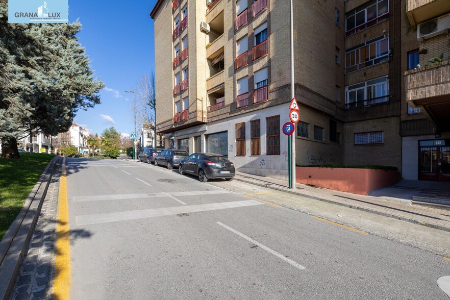 Retail in Granada for sale - Building Photo - Image 2 of 37