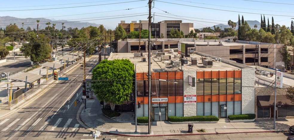 5352 Laurel Canyon Blvd, North Hollywood, CA for sale - Building Photo - Image 1 of 1