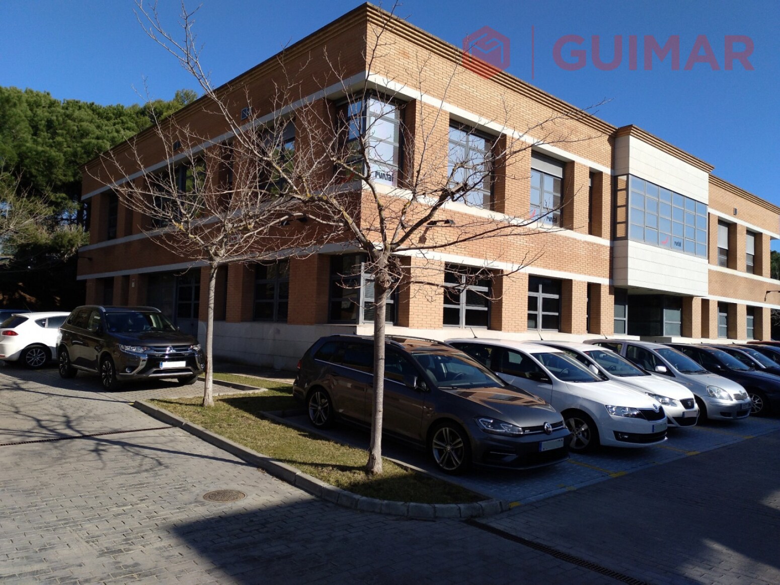 Office in Cerdanyola del Vallès, Barcelona to rent Primary Photo- Image 1 of 2
