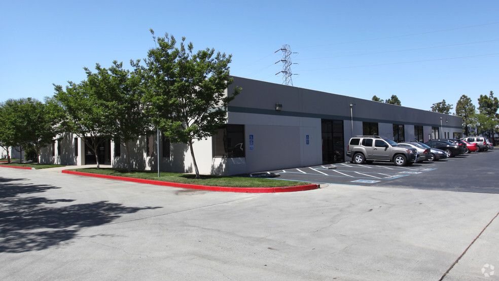 1531-1539 Industrial Rd, San Carlos, CA for rent - Building Photo - Image 1 of 3