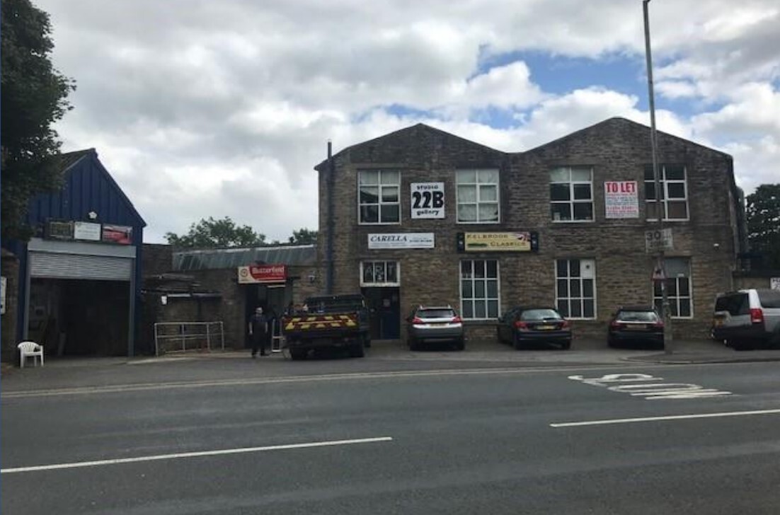 Colne Rd, Kelbrook for rent Building Photo- Image 1 of 2