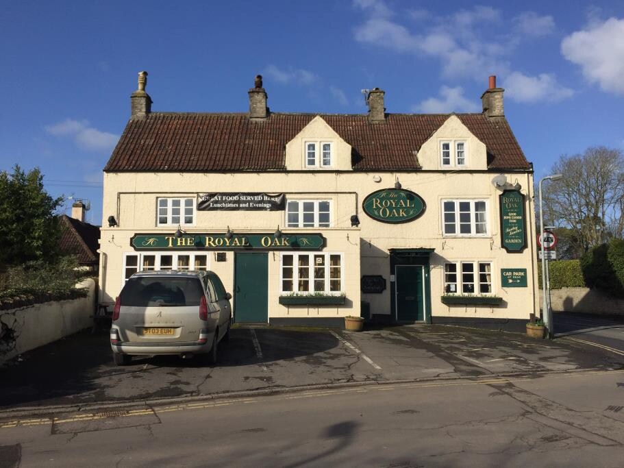 2 Oakfield Rd, Frome for sale Primary Photo- Image 1 of 1
