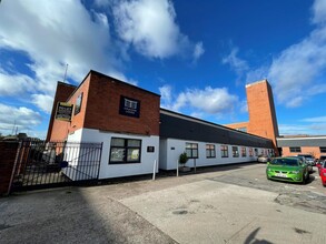 Etruscan St, Stoke On Trent for rent Primary Photo- Image 1 of 9