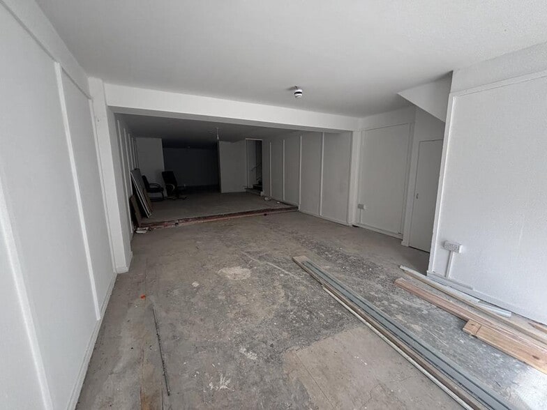 38 Piccadilly, Stoke On Trent to rent - Building Photo - Image 2 of 13