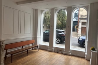 7 High St, Windsor to rent Interior Photo- Image 2 of 4