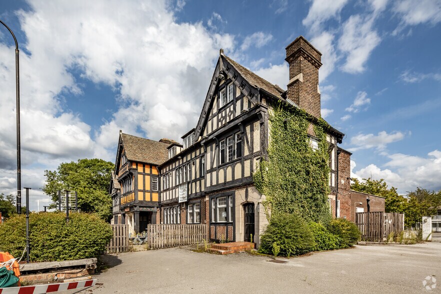 350 Manchester Rd, Altrincham for sale - Primary Photo - Image 1 of 1