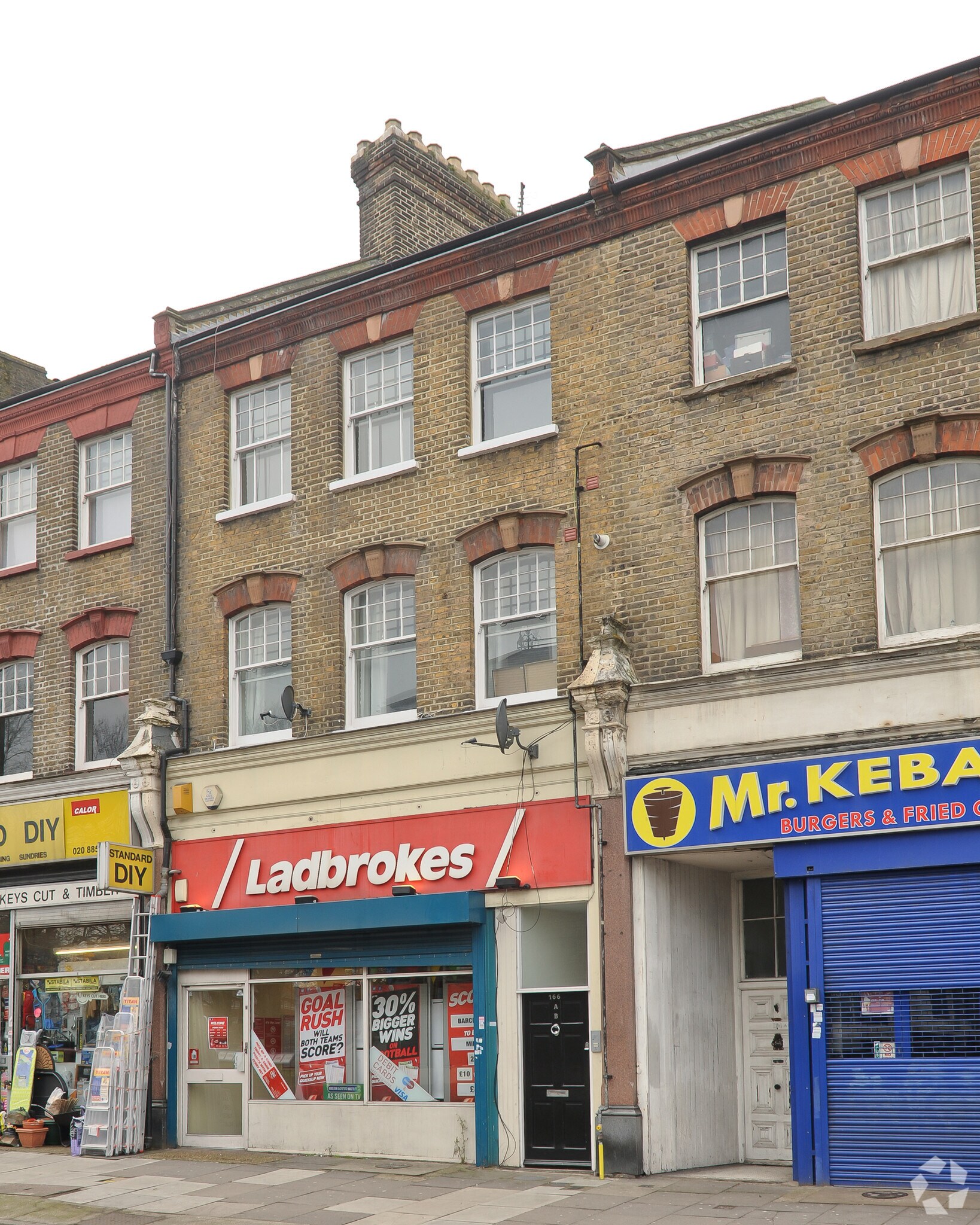 166 Westcombe Hl, London for sale Primary Photo- Image 1 of 1