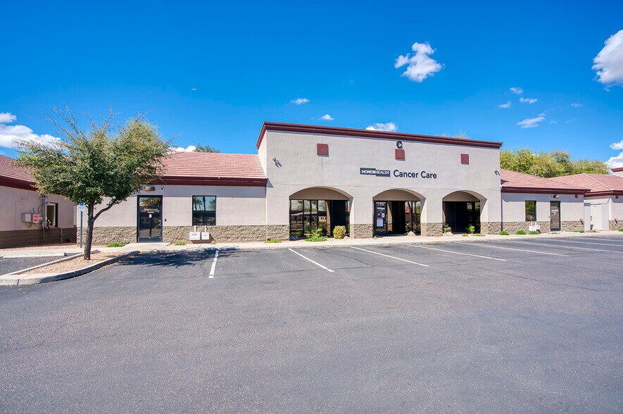 5750 W Thunderbird Rd, Glendale, AZ for rent - Building Photo - Image 1 of 7