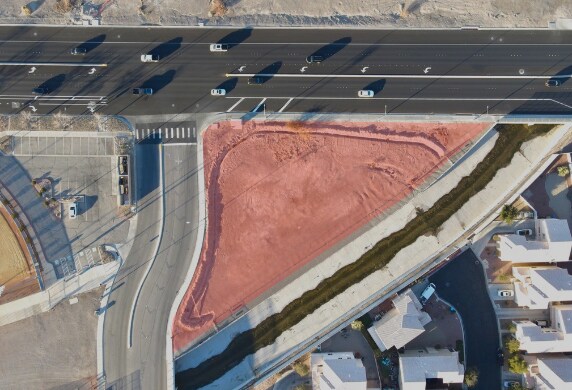 E Russell / 95, Henderson, NV to rent - Aerial - Image 3 of 3