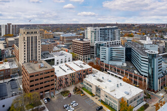 107 W Michigan Ave, Kalamazoo, MI - aerial  map view