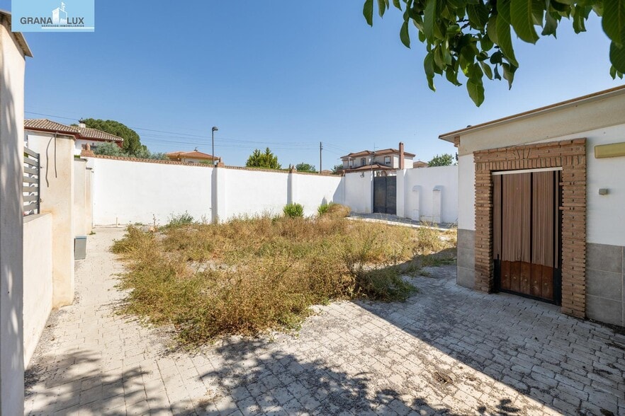 Calle Magnolia, 30, Cúllar Vega, Granada for sale - Building Photo - Image 2 of 16