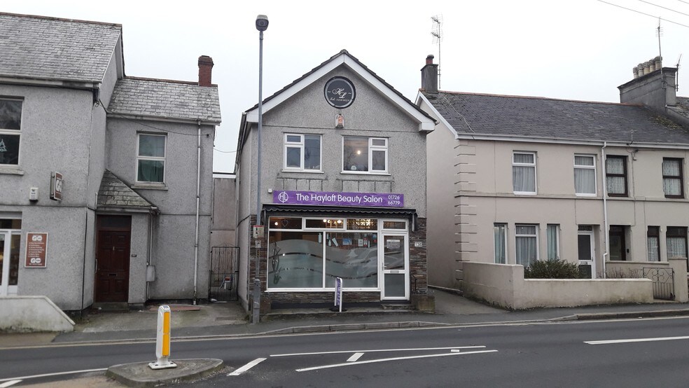 136 Alexandra Rd, St Austell for sale - Building Photo - Image 1 of 1