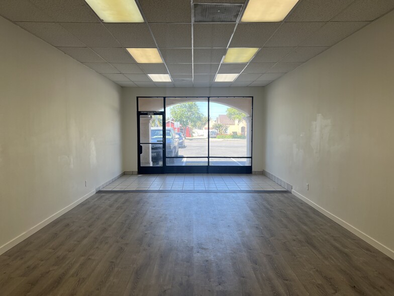 406-410 W Ocean Ave, Lompoc, CA for rent - Building Photo - Image 2 of 8