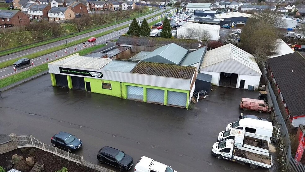 208 Western Rd, Kilmarnock to rent - Building Photo - Image 1 of 11