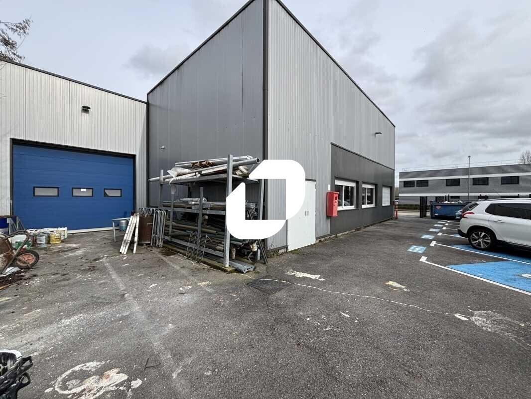 Light Industrial in Guibeville for sale Building Photo- Image 1 of 14