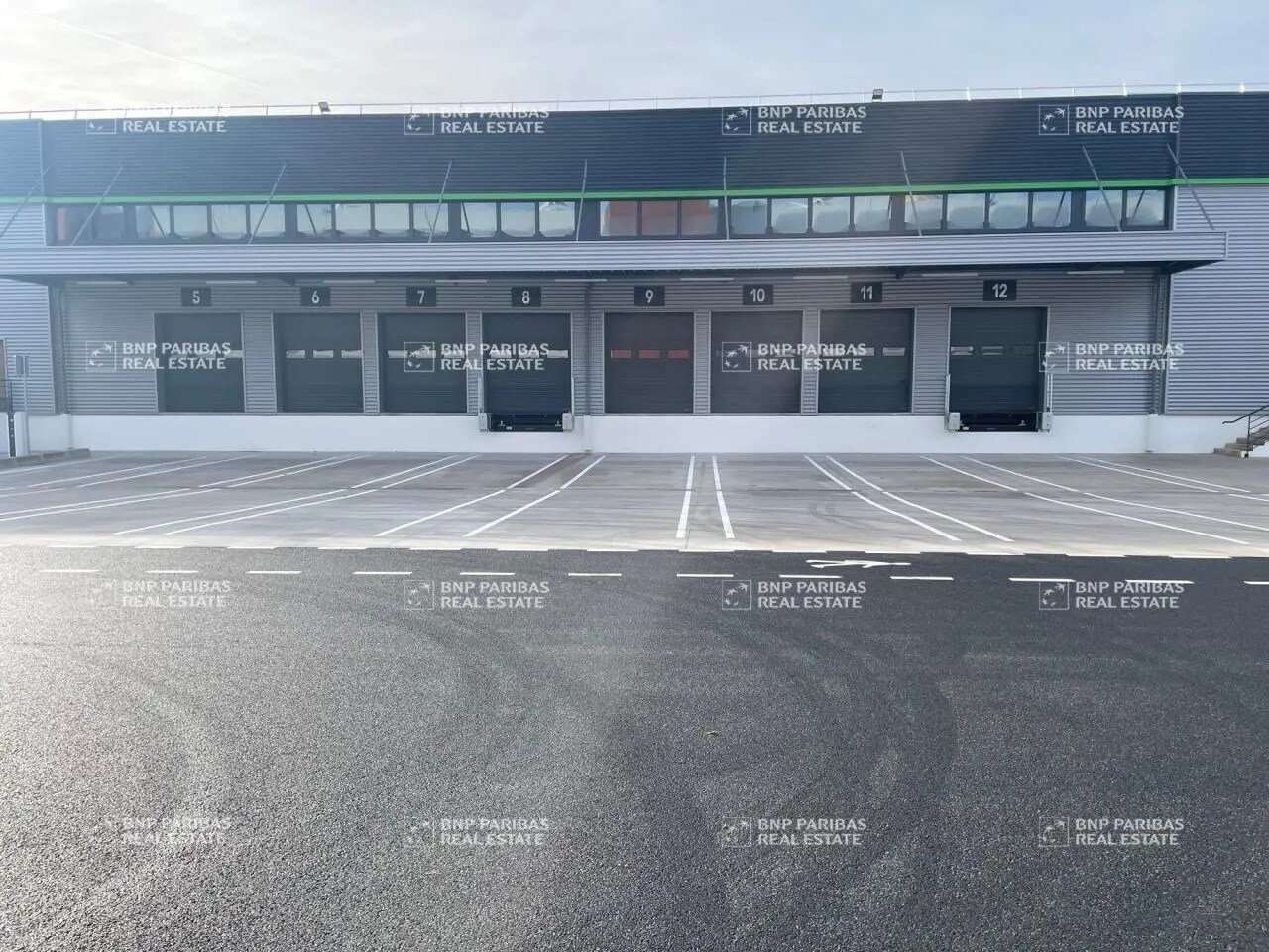 Rue Robert Brémond, Aulnay-sous-Bois to rent Building Photo- Image 1 of 9